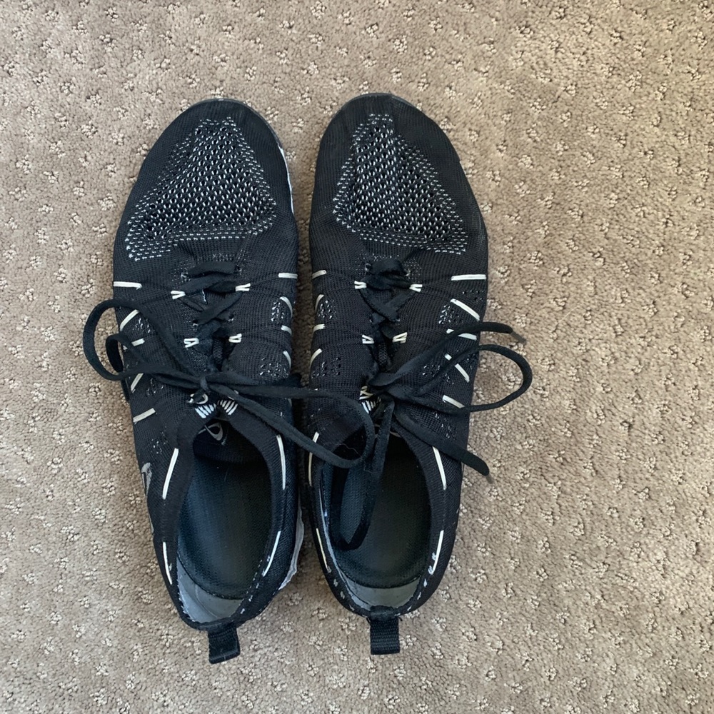 Nfinkty Flyte cheer shoes